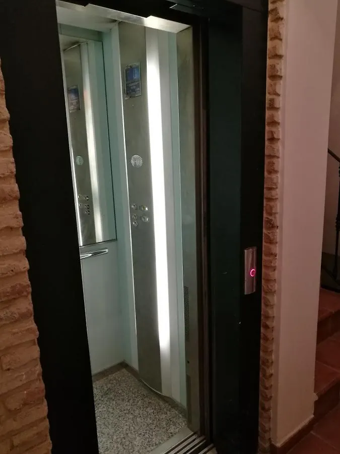 Magnifico Atico En Pleno Barrio De Triana Apartment Seville